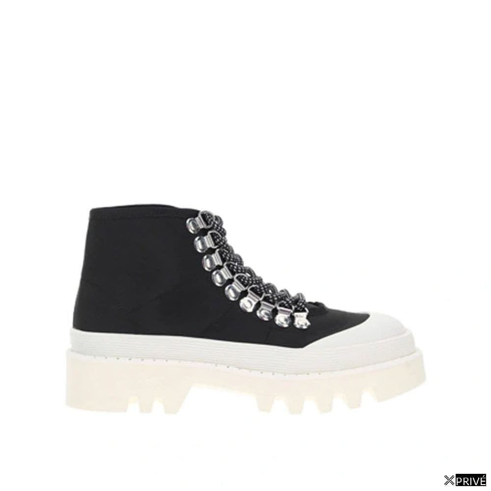 Chaussures de sport noires en Toile