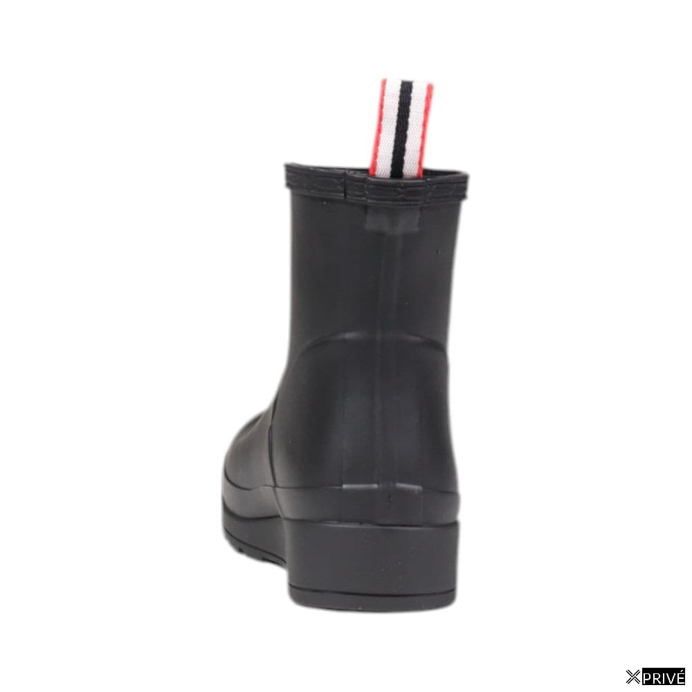 Bottes noires — 4
