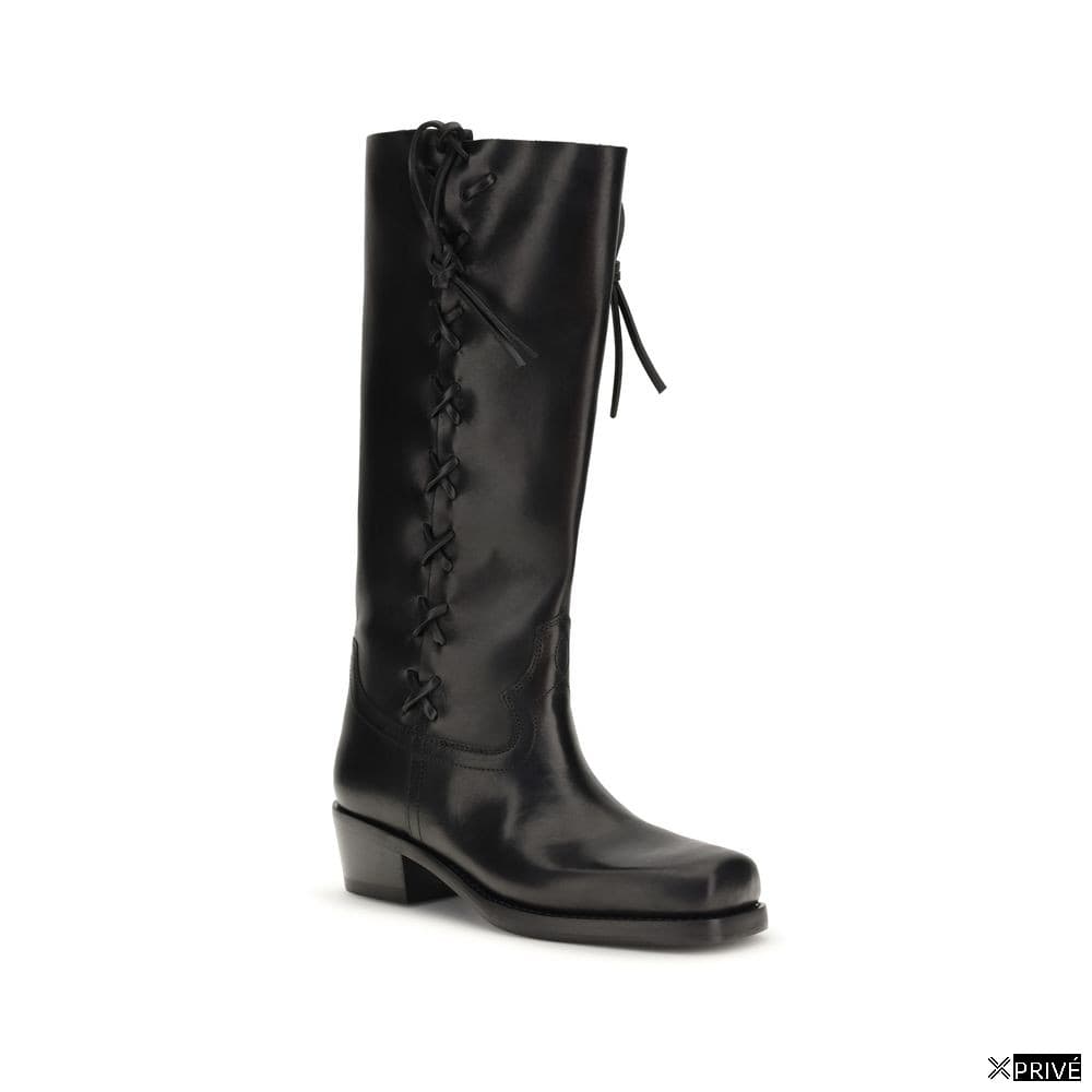 Bottes noires — 2