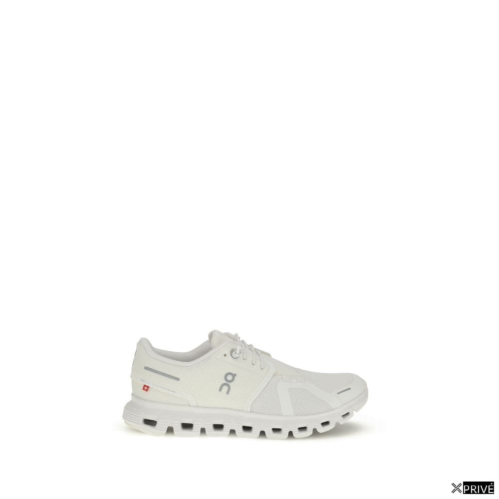 Chaussures de sport blanches — 1