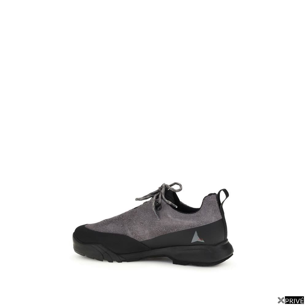 Chaussures de sport grises — 3