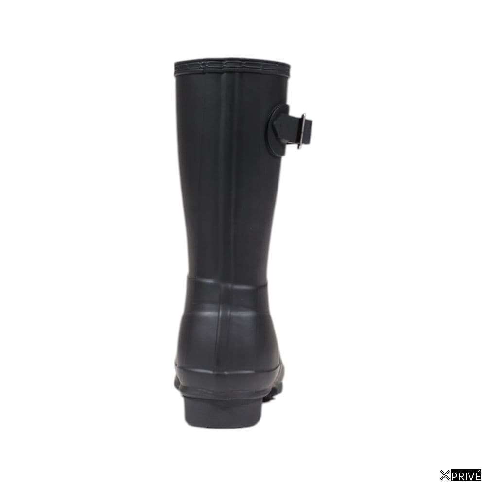Bottes noires — 4