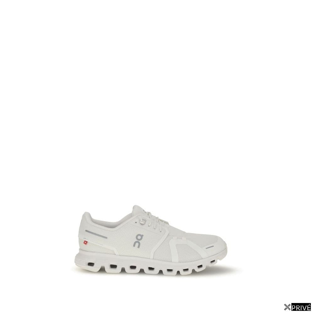 Chaussures de sport blanches — 1