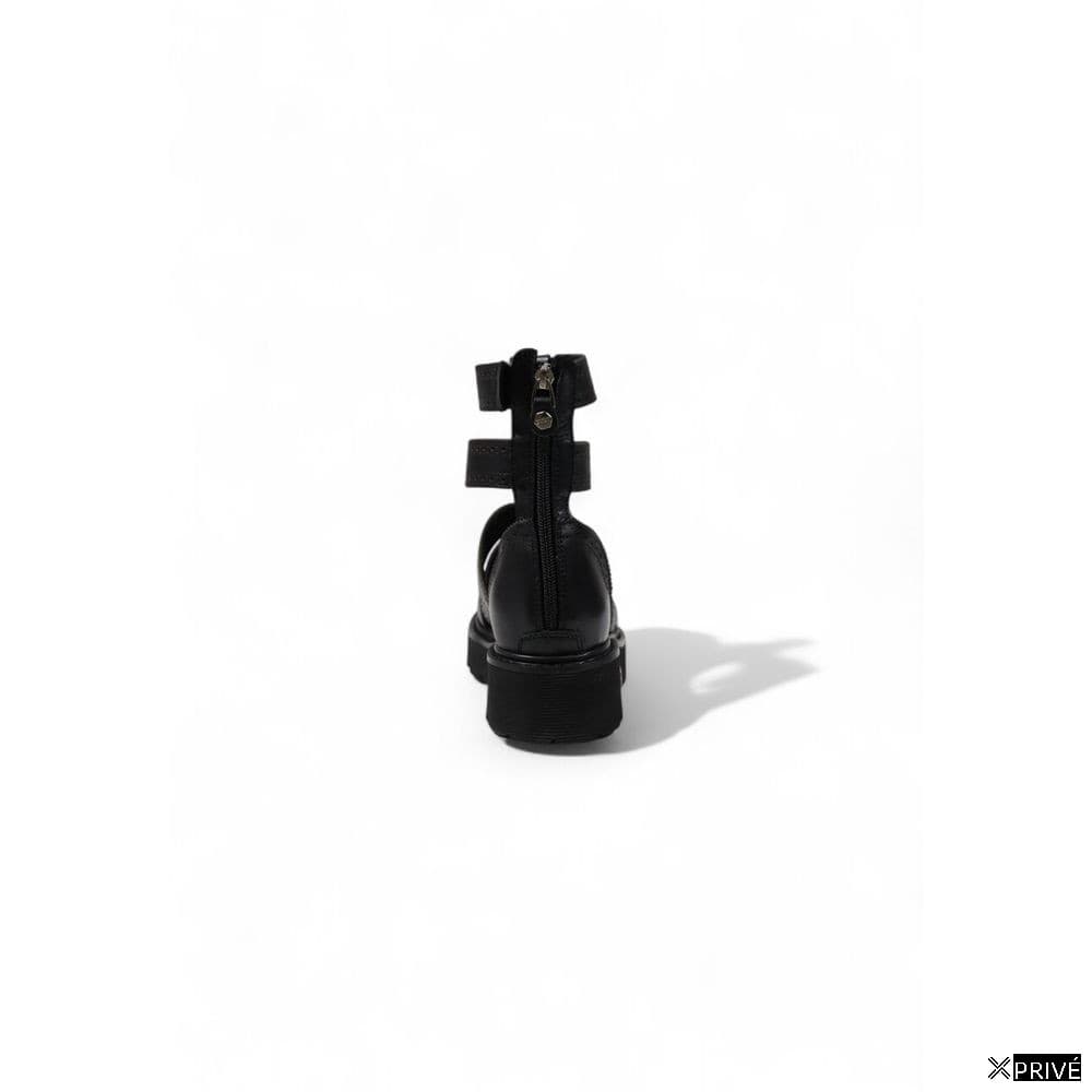 Sandales noires en Cuir — 5