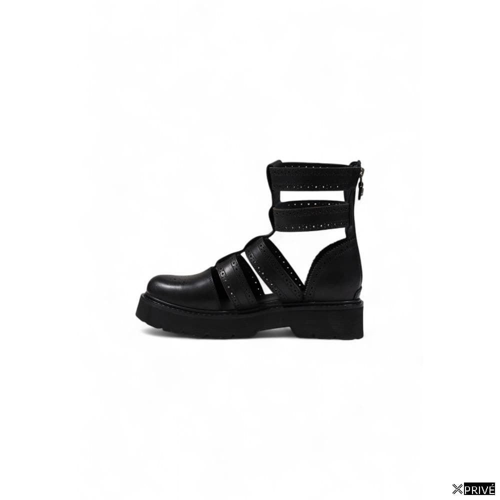 Sandales noires en Cuir — 4