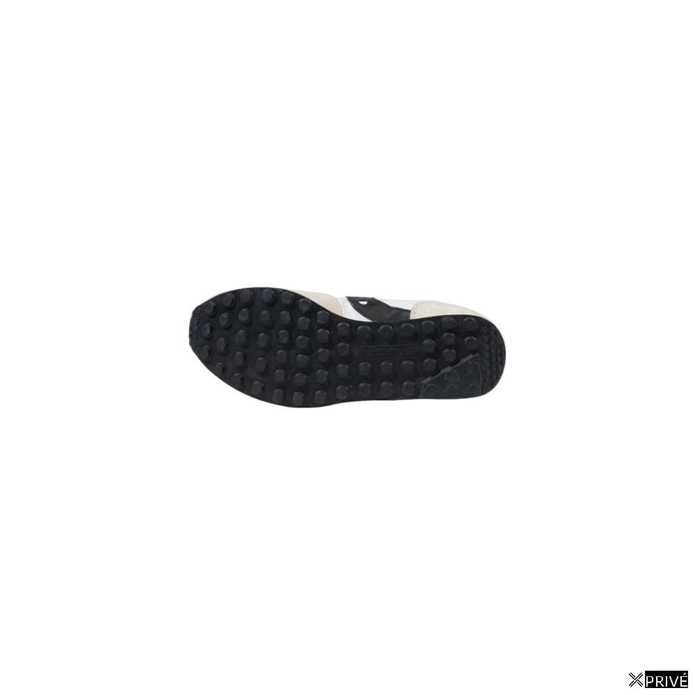 Chaussures de sport noir et blanc — 5