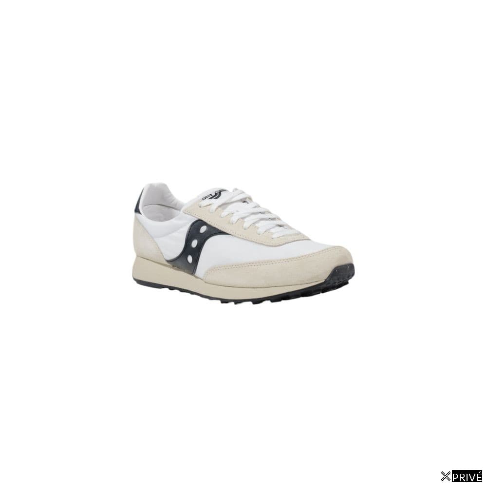 Chaussures de sport noir et blanc — 2