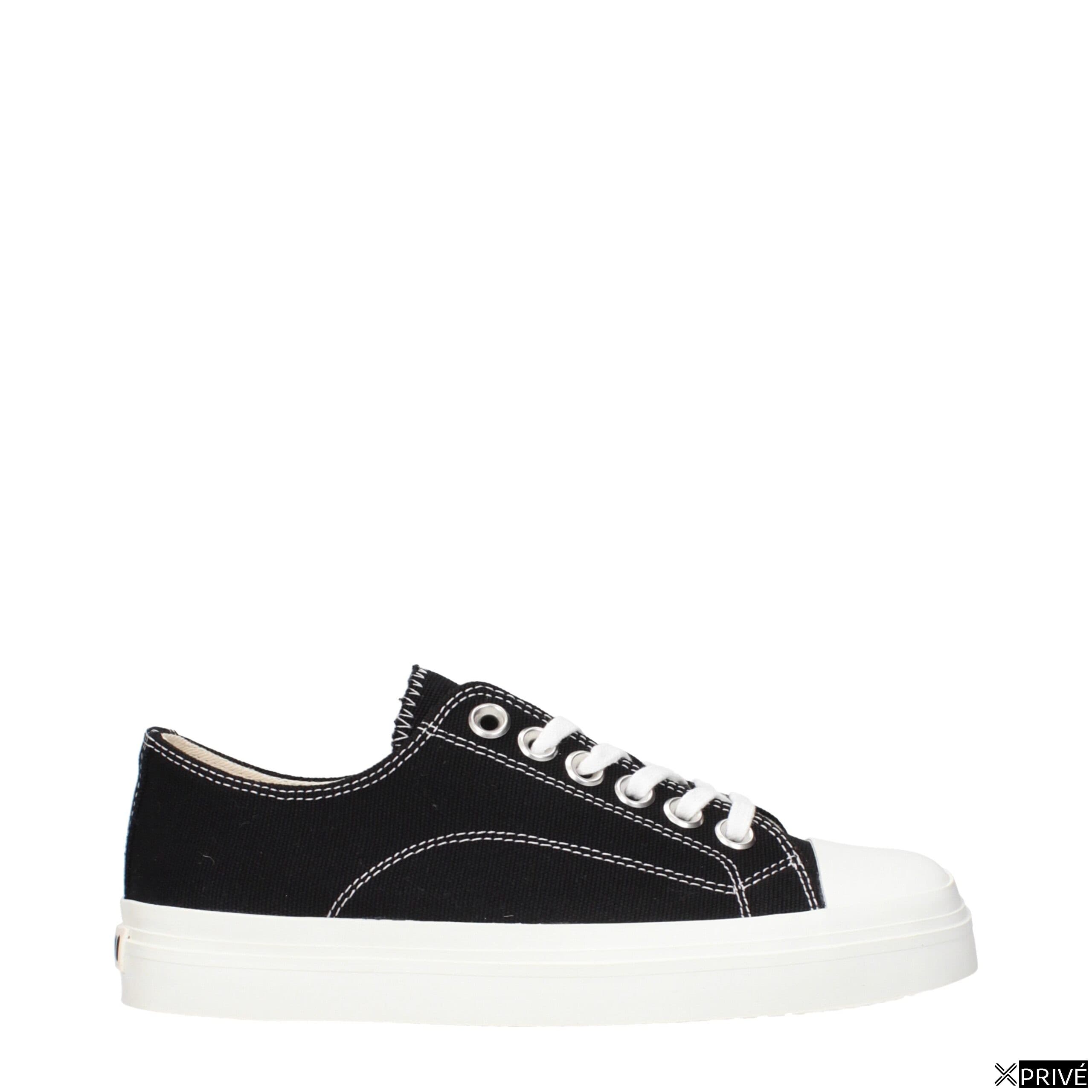 Chaussures de sport noires en Tissu — 1