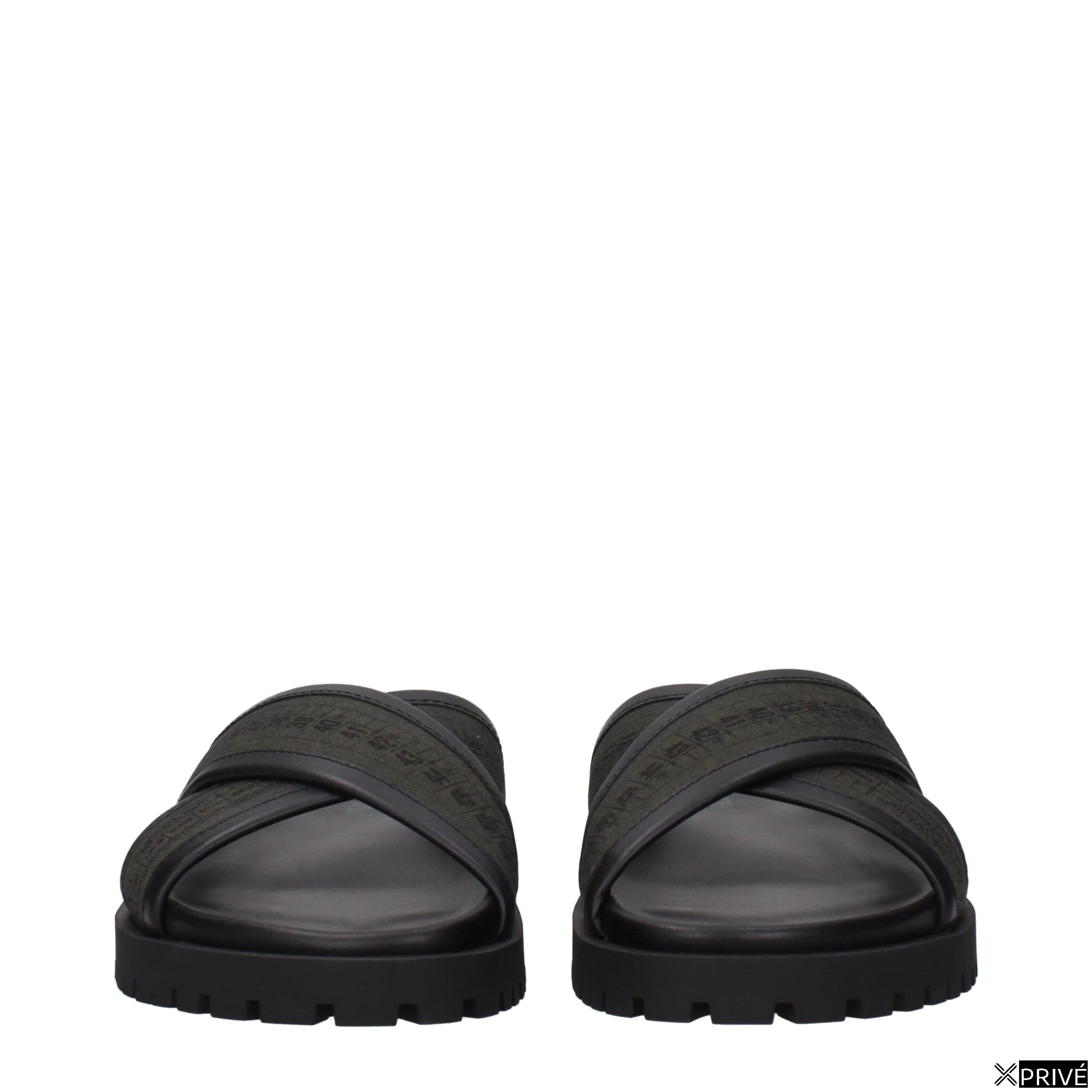 Chaussures de sport vertes en Tissu — 3
