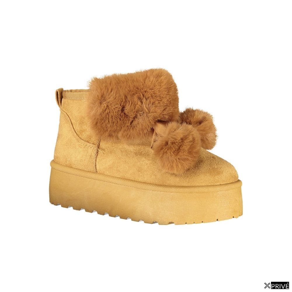 Bottes brunes — 2