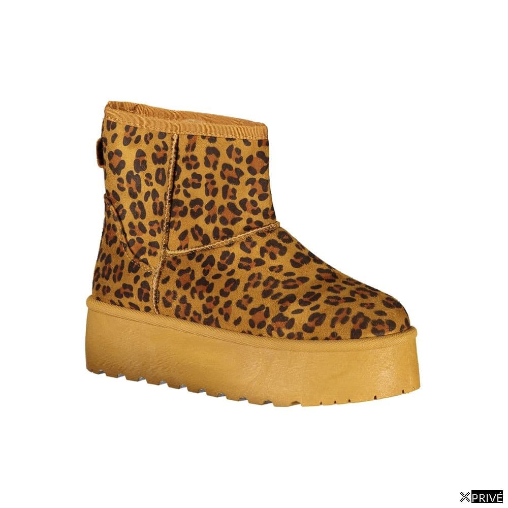 Bottes brunes — 2