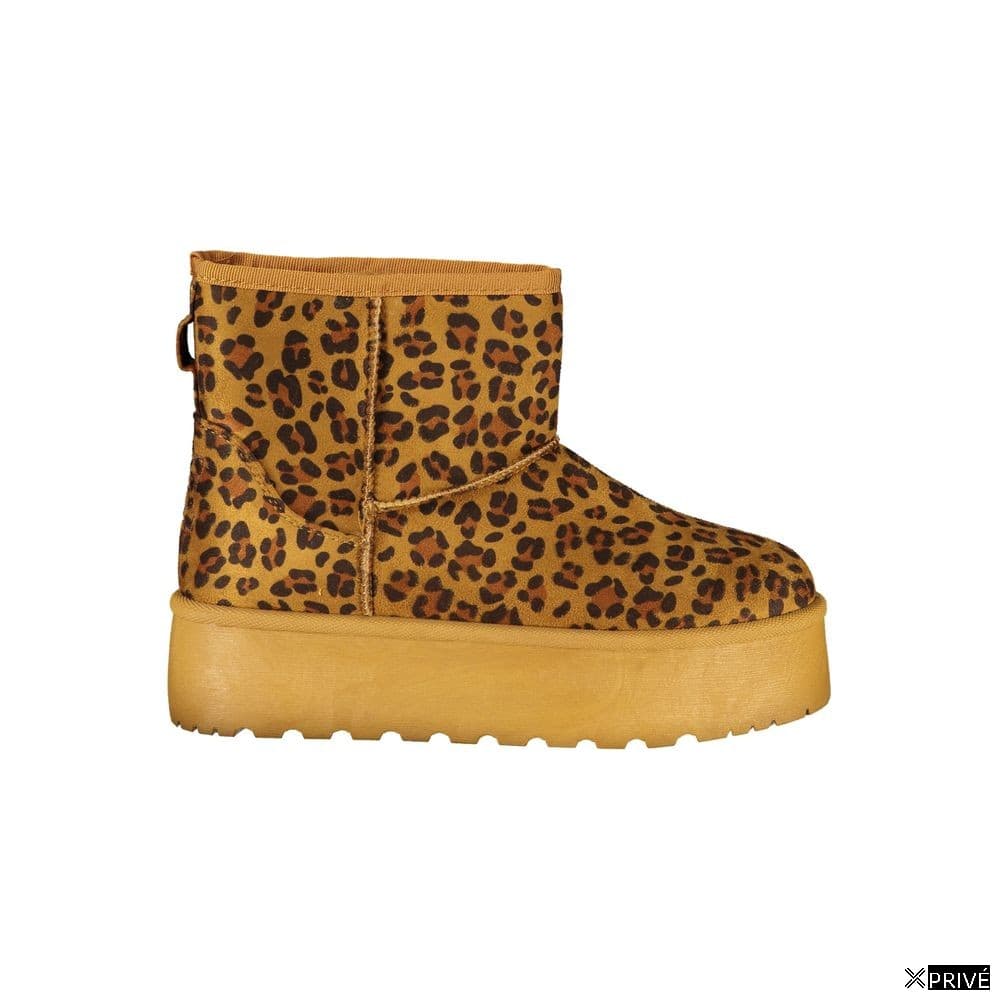 Bottes brunes — 1