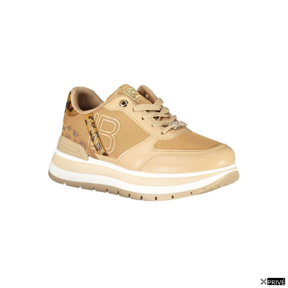 Chaussures de sport brunes — 2