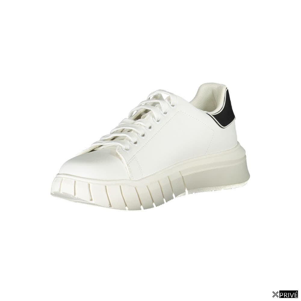 Chaussures de sport blanches — 3