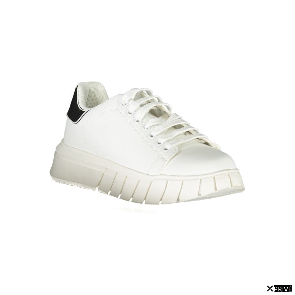 Chaussures de sport blanches — 2