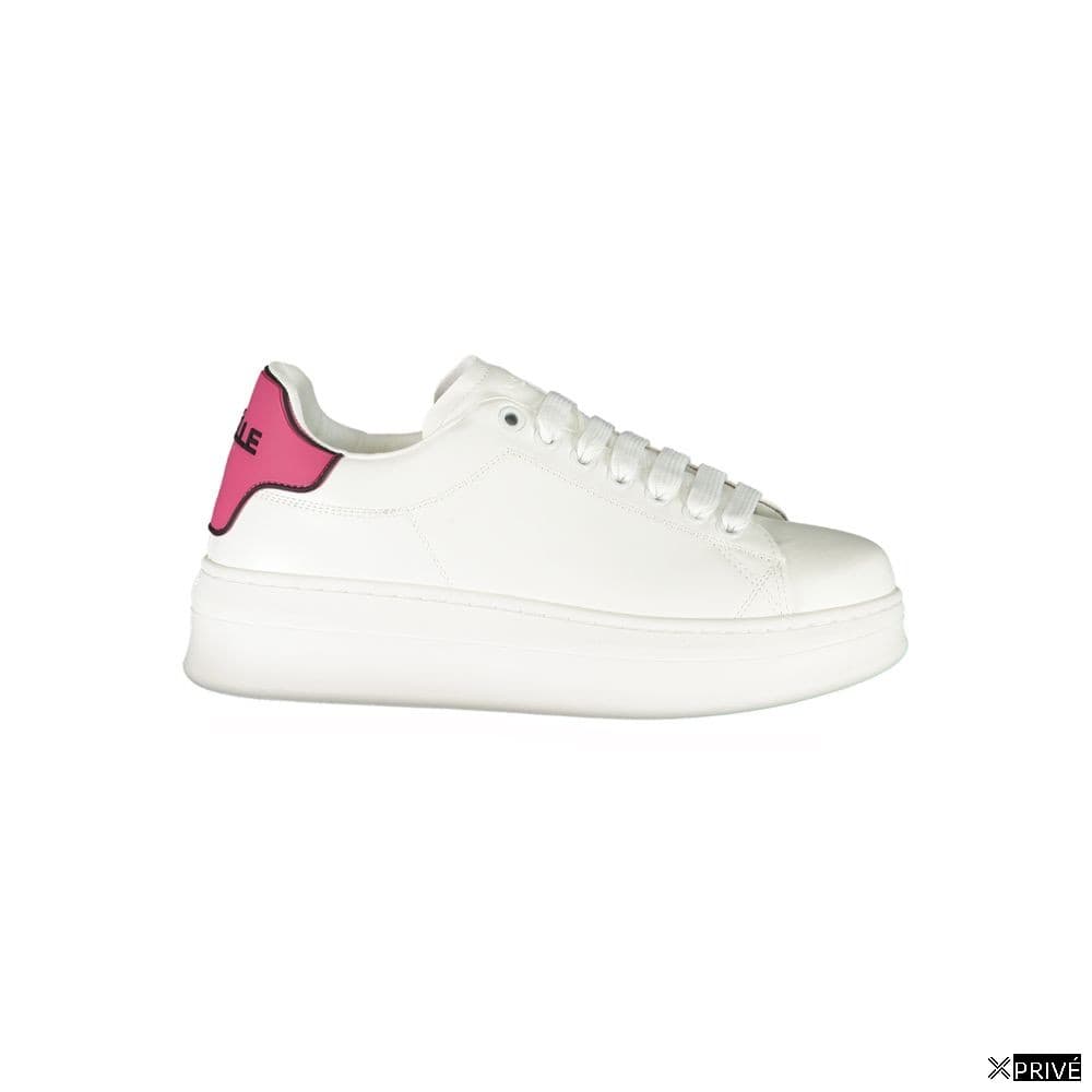 Chaussures de sport roses — 1