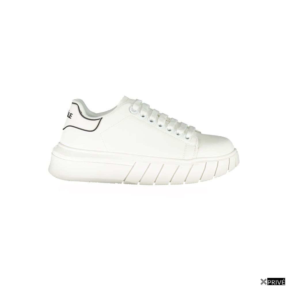 Chaussures de sport blanches — 1