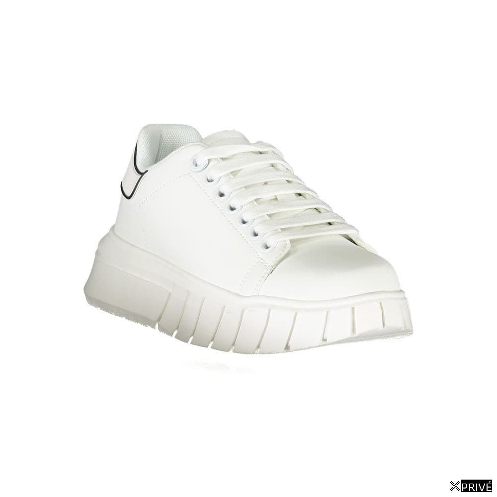 Chaussures de sport blanches — 2