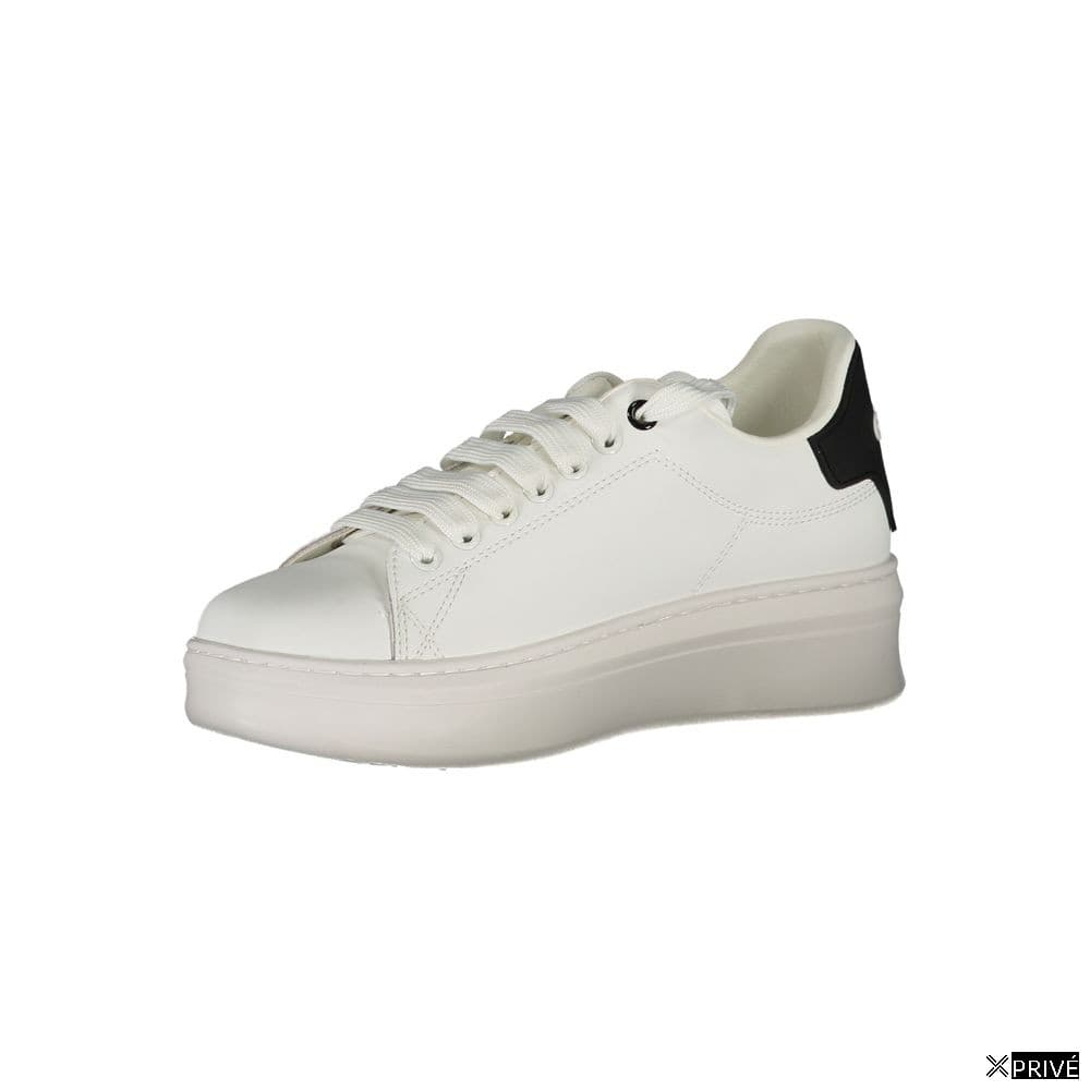 Chaussures de sport blanches — 3