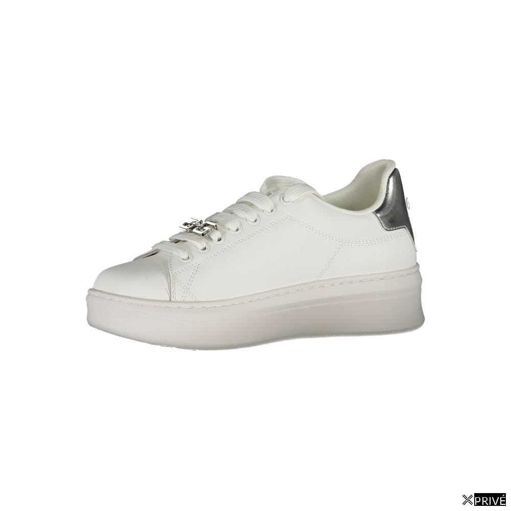 Chaussures de sport blanches — 3