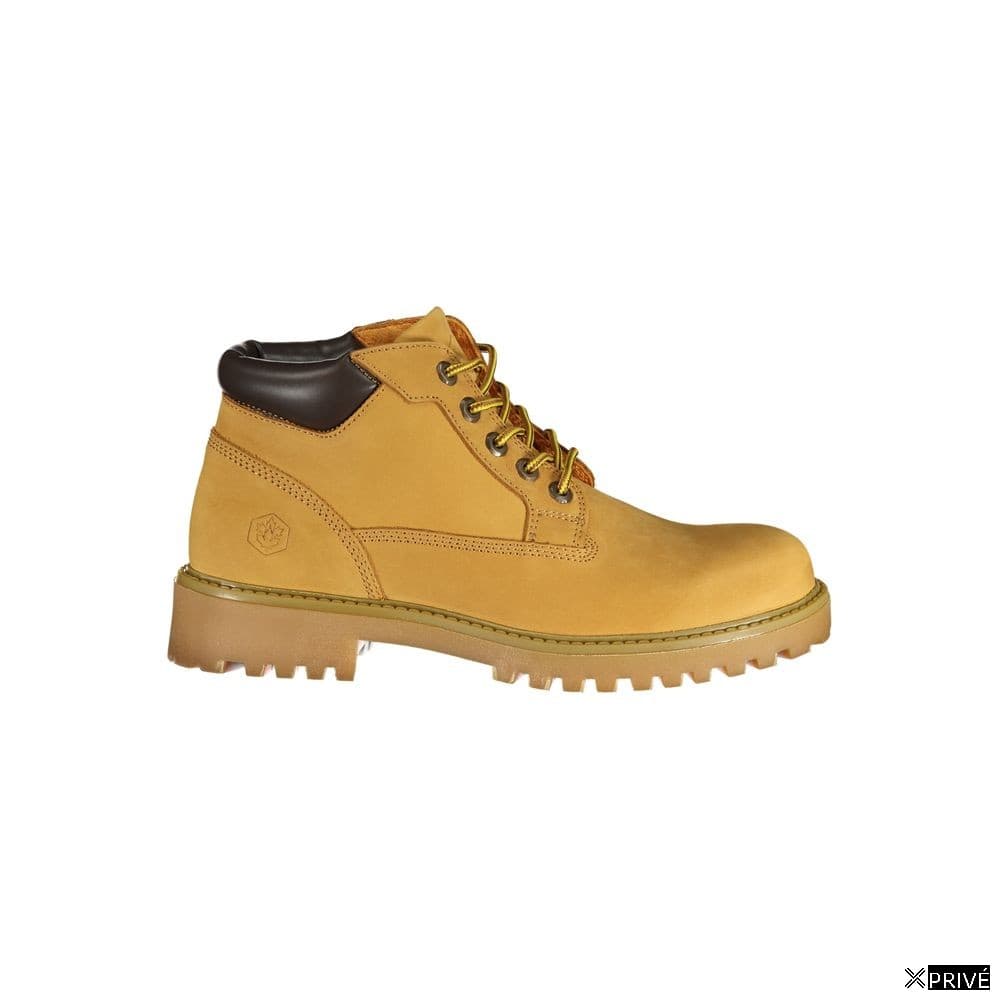 Chaussures de sport jaunes — 1