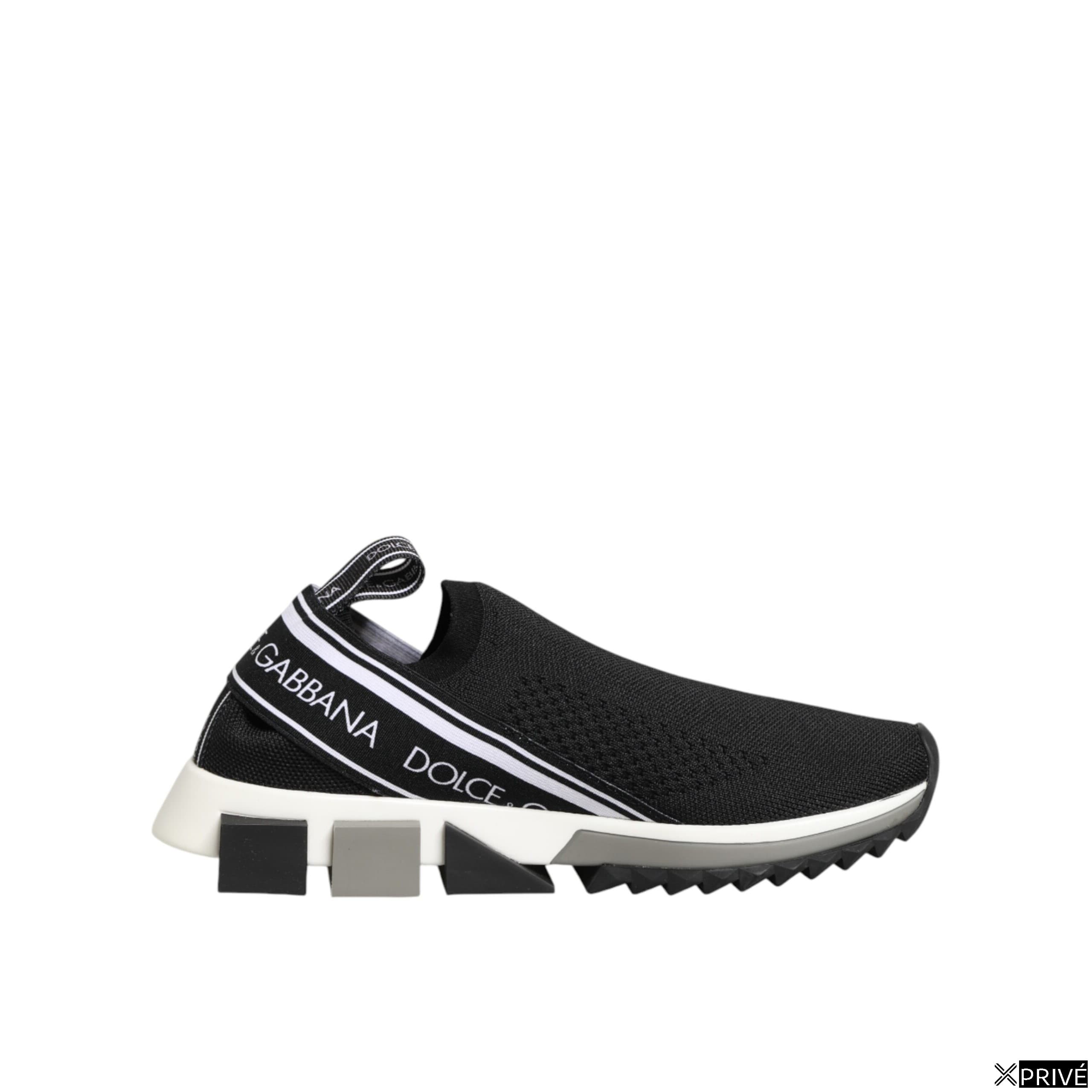 Chaussures de sport noires — 1