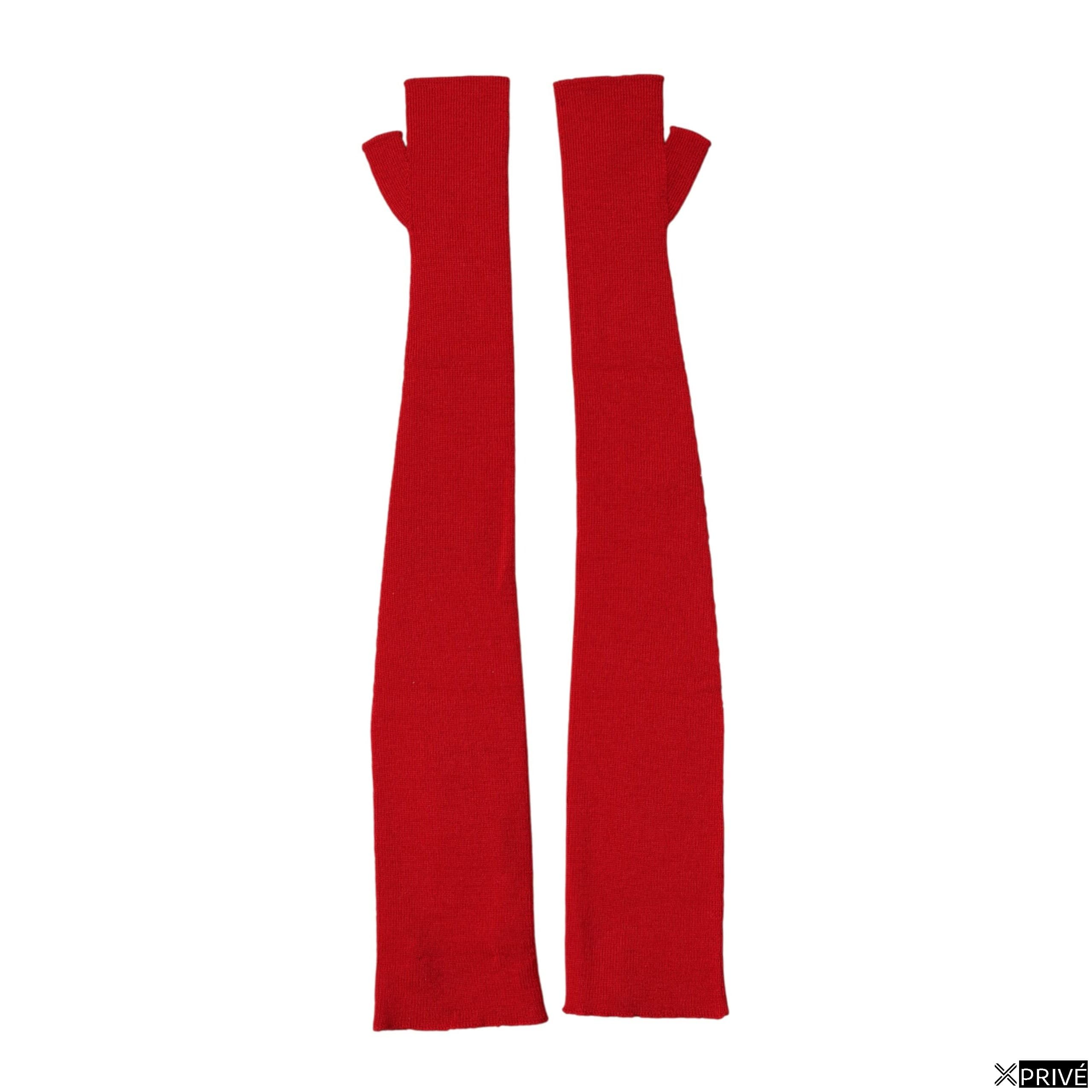 Gant rouge — 1