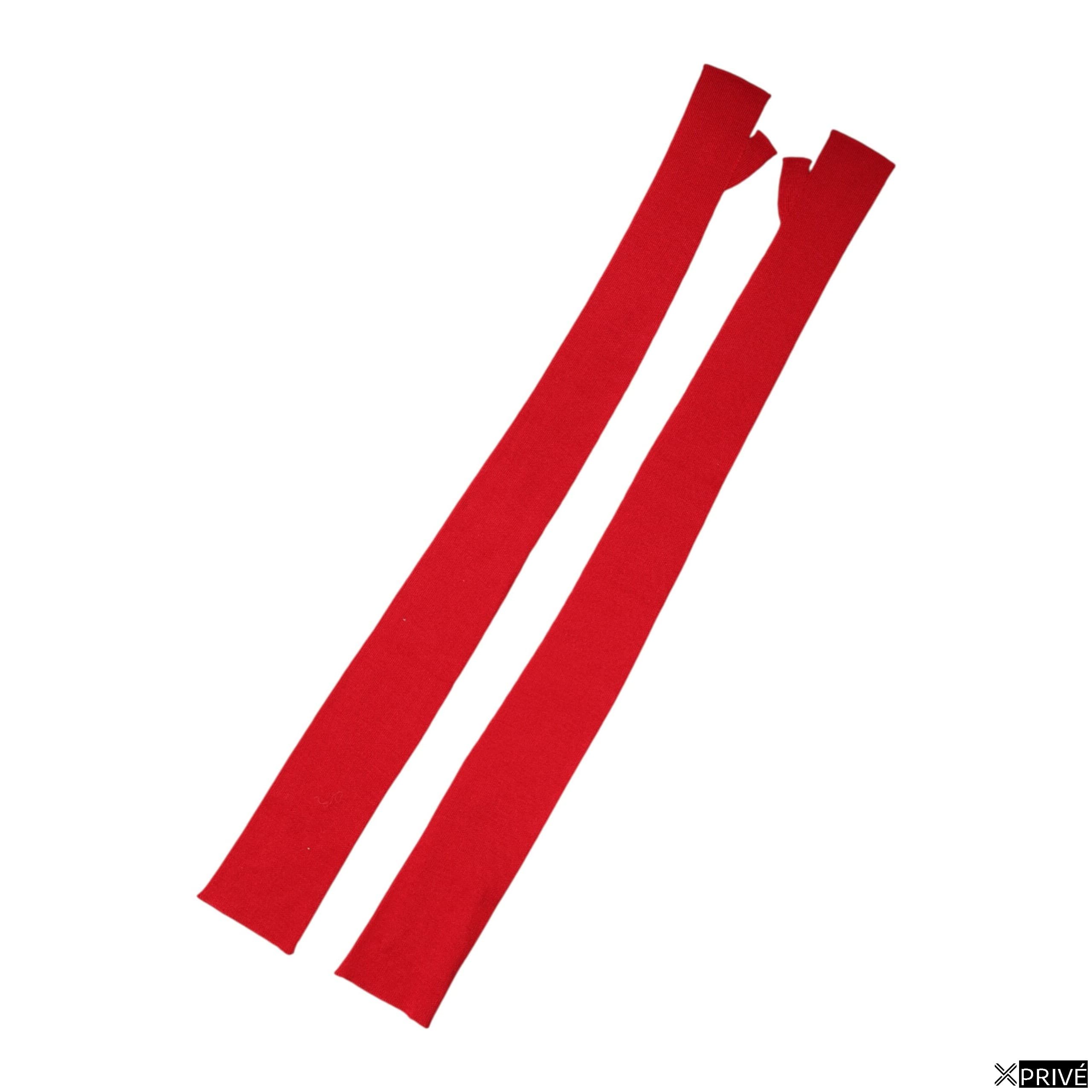 Gant rouge — 4