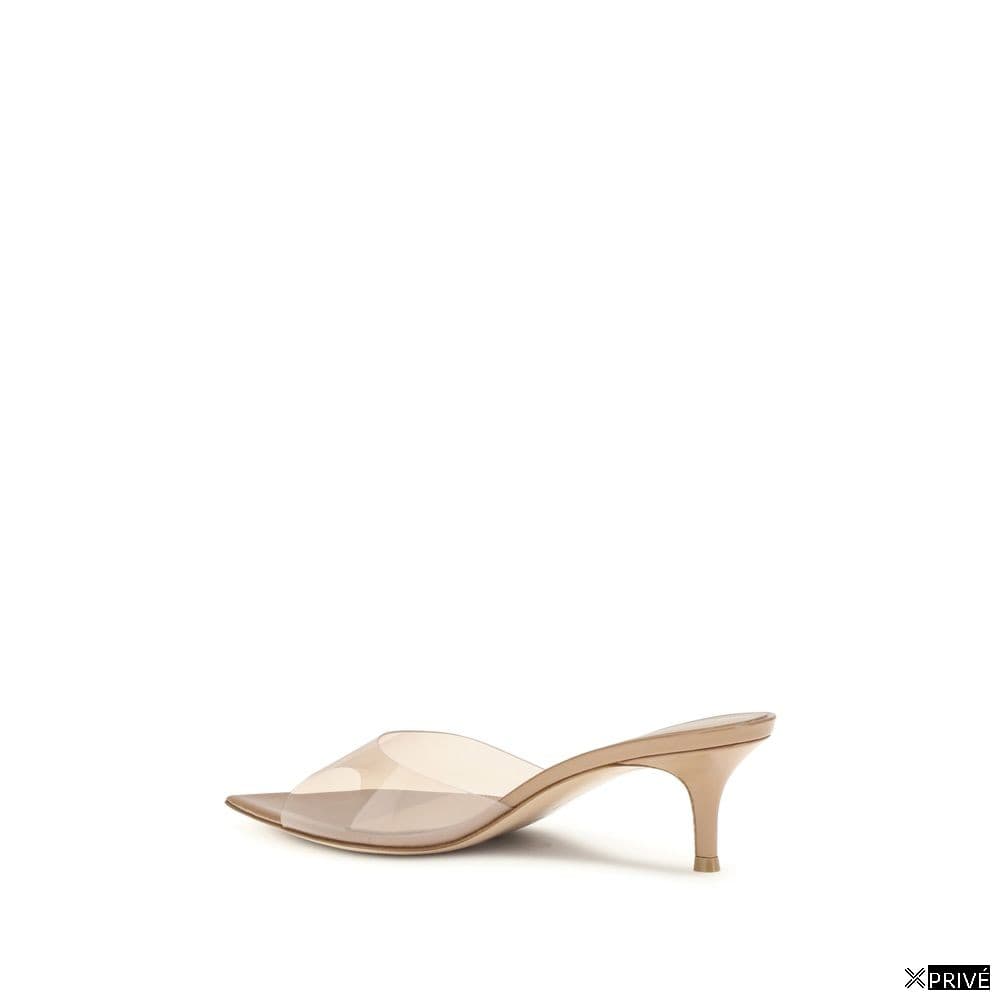 Sandales beiges — 3