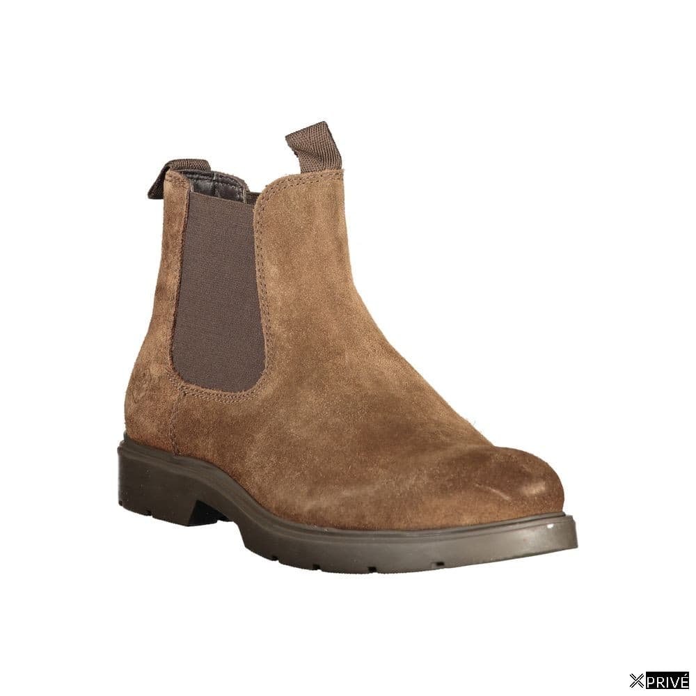 Bottes brunes — 2