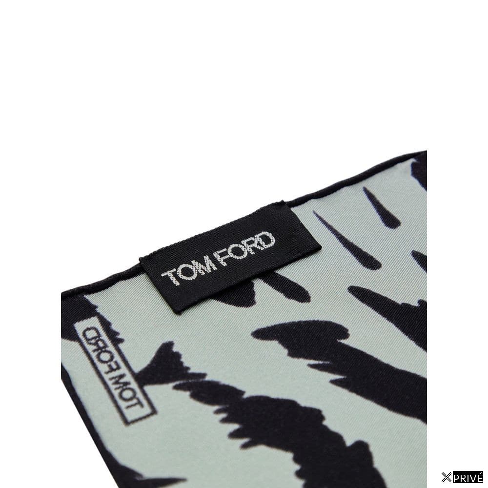 Mouchoir gris en Soie — 2