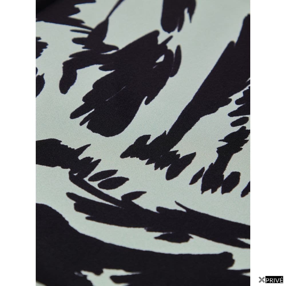 Mouchoir gris en Soie — 3