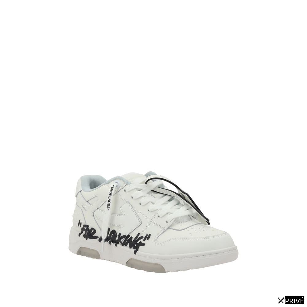 Chaussures de sport blanches en Caoutchouc — 2