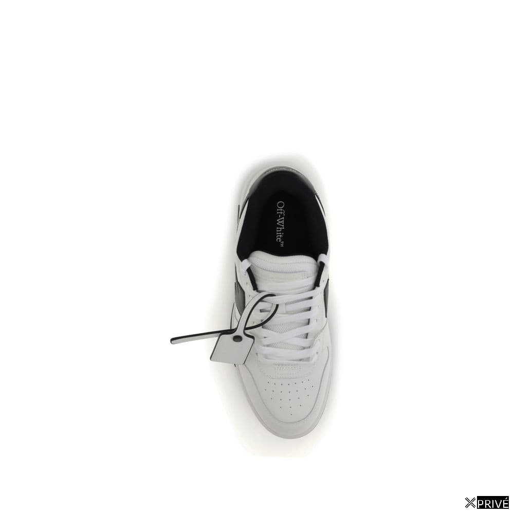 Chaussures de sport blanches en Caoutchouc — 4