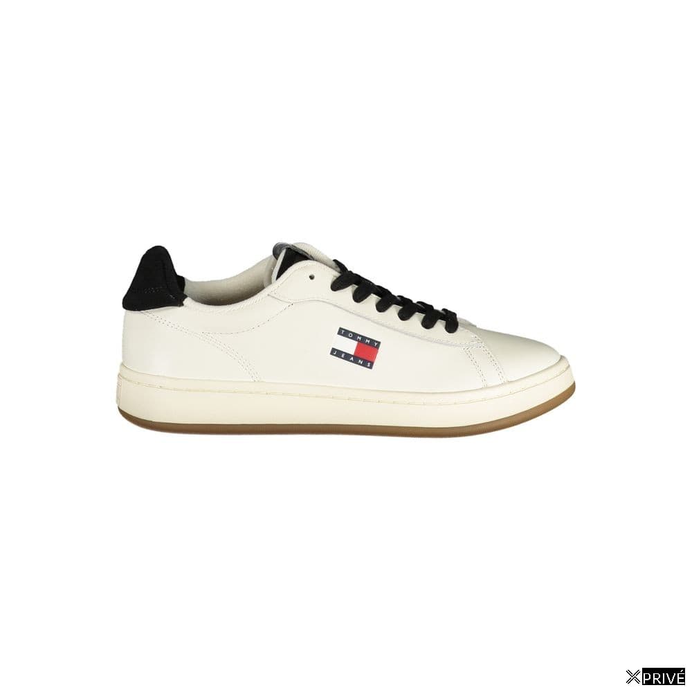 Chaussures de sport blanches — 1