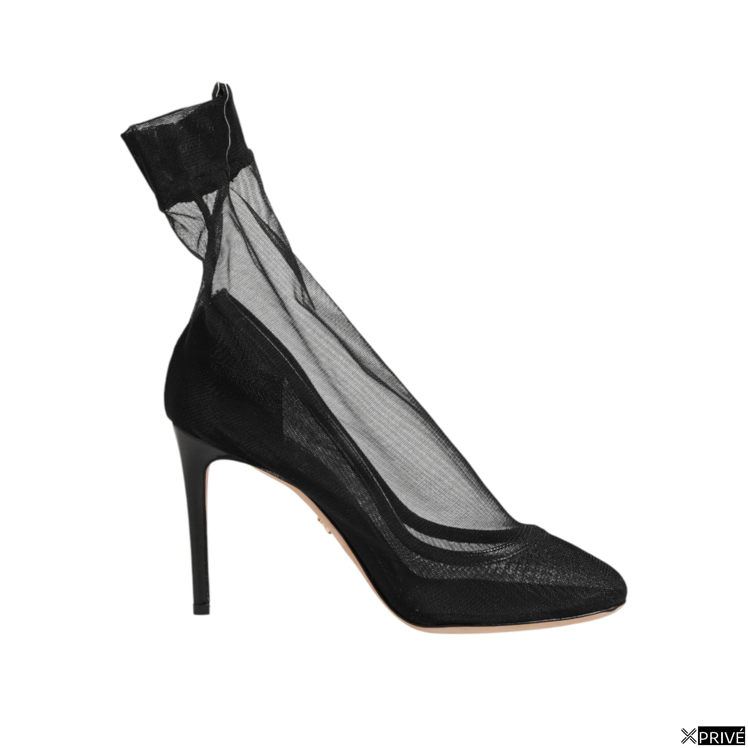 Bottes noires — 1