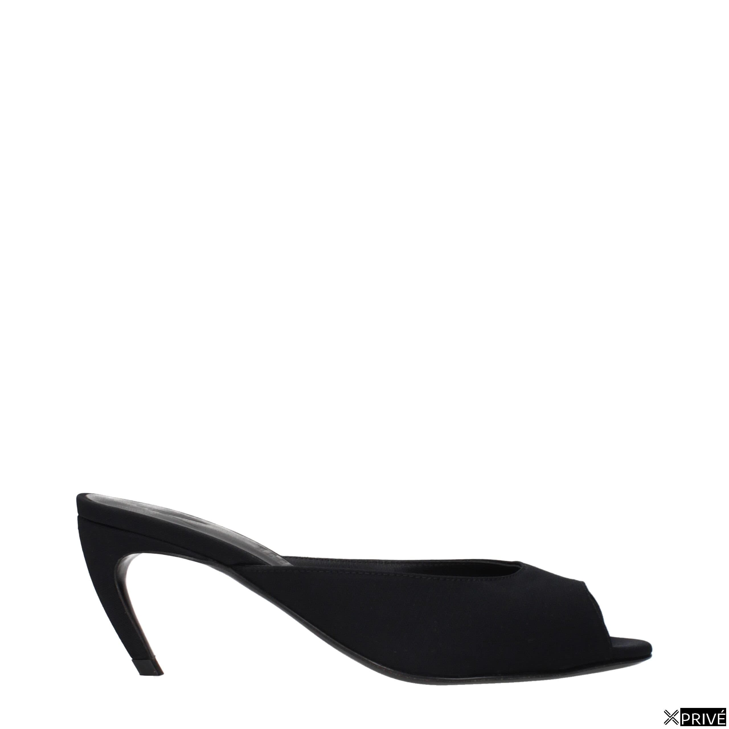 Sandales noires en Tissu — 1