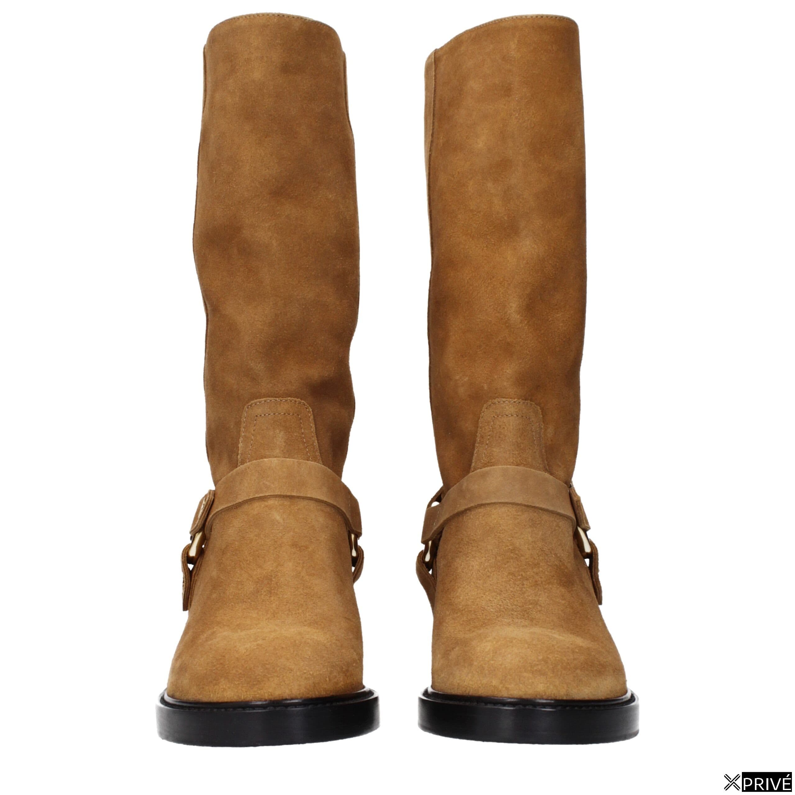 Bottes brunes — 3
