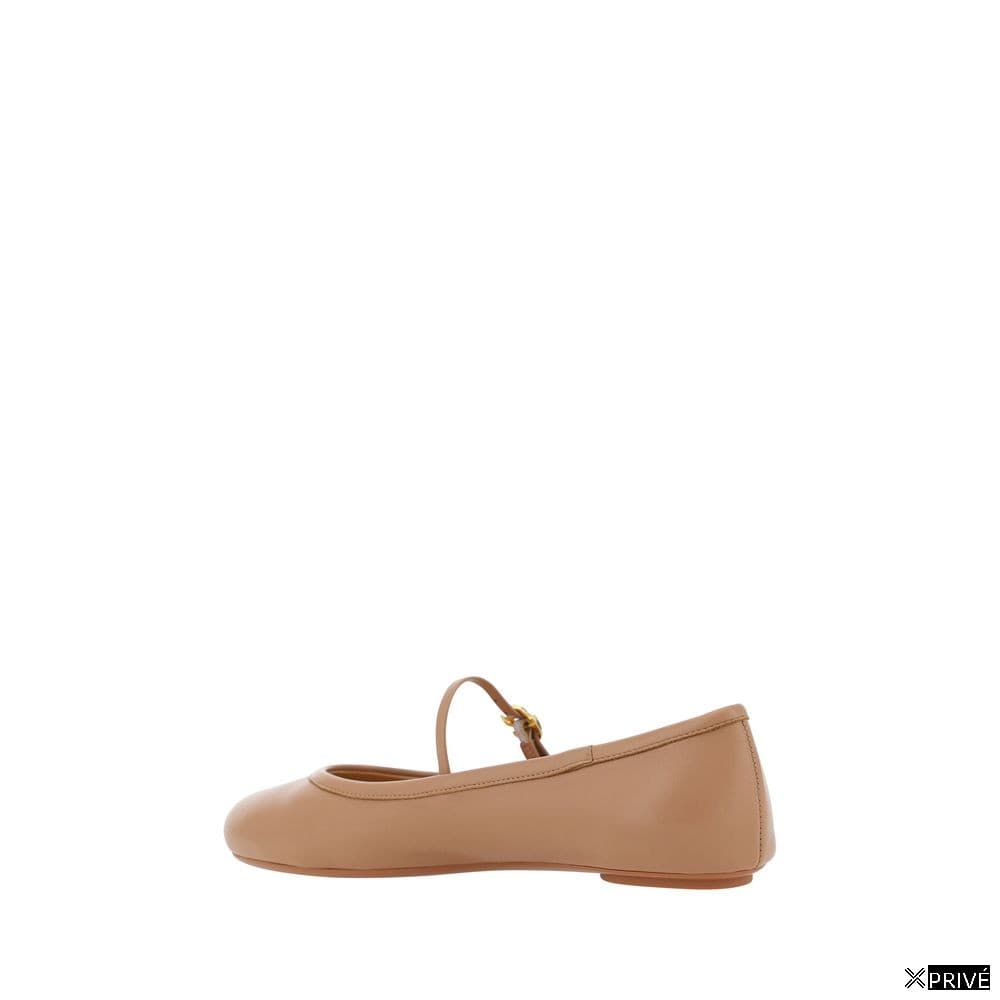 Chaussures plates beiges — 6
