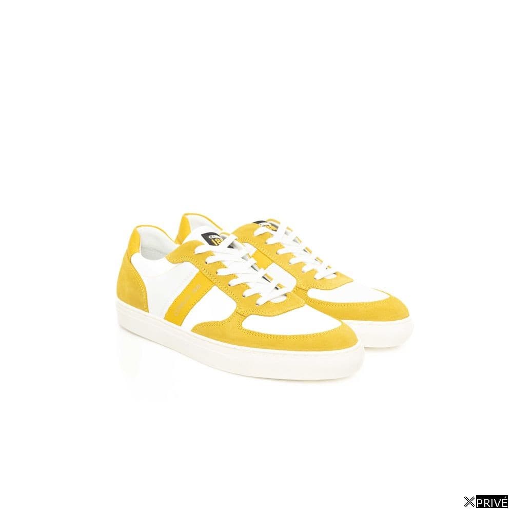 Chaussures de sport jaunes — 3