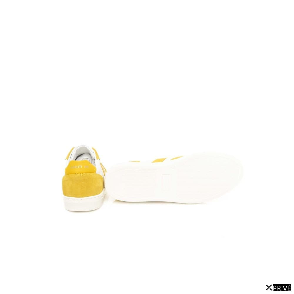 Chaussures de sport jaunes — 4