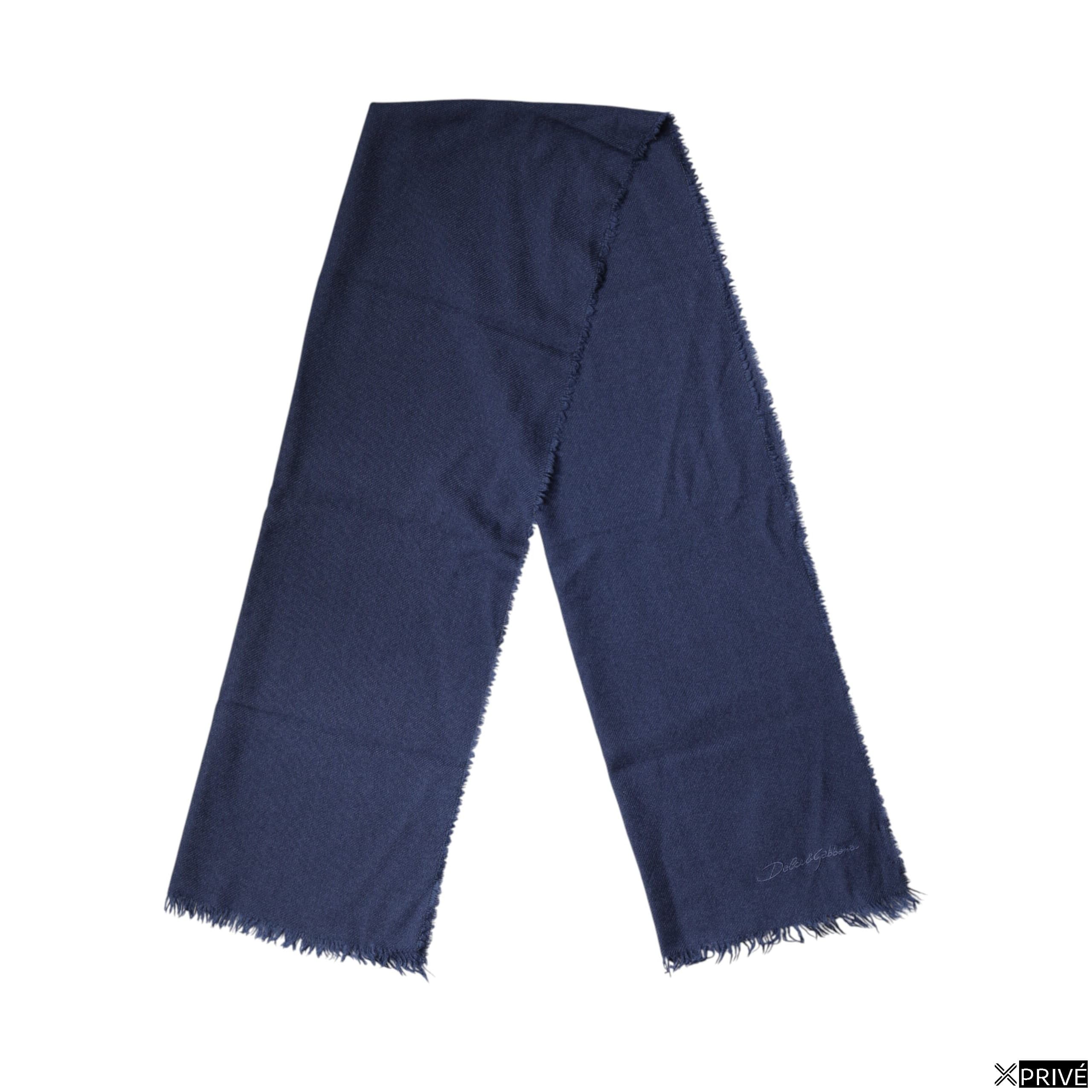 Écharpe bleue — 1