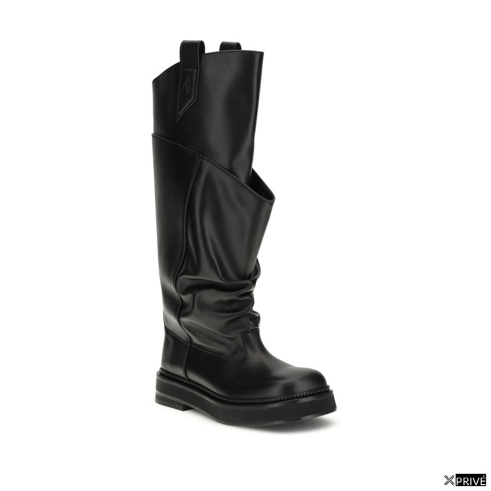 Bottes noires — 2