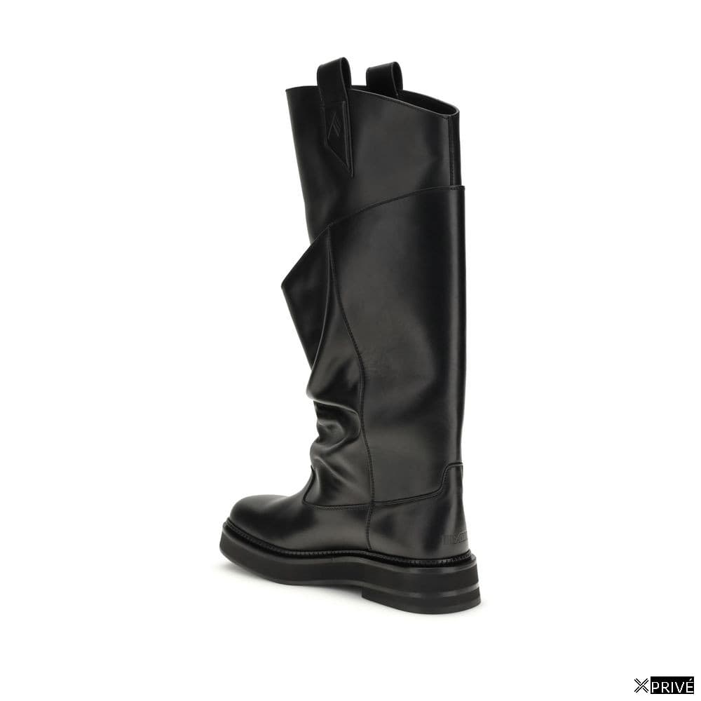 Bottes noires — 3