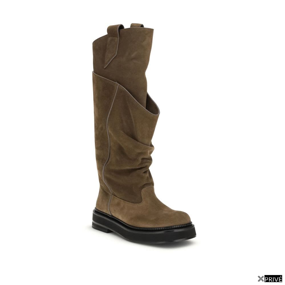 Bottes brunes — 2