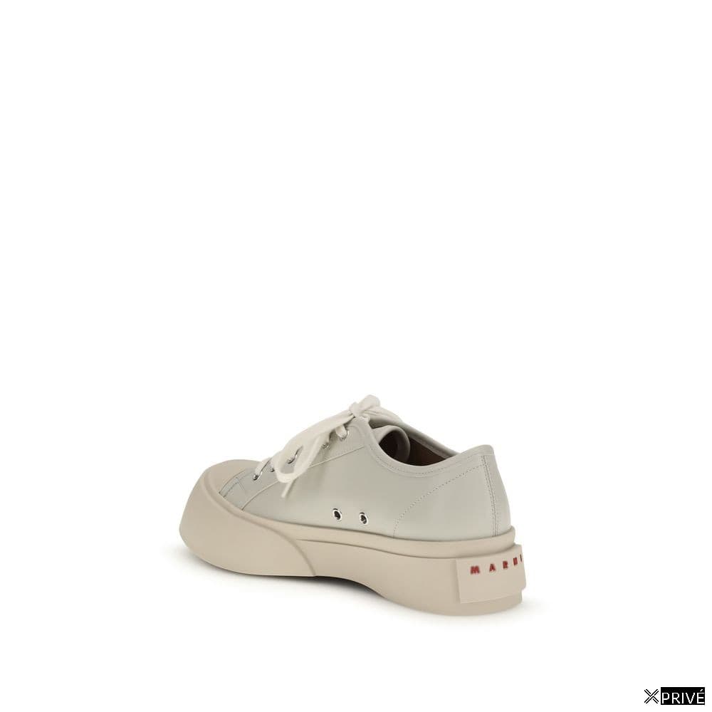 Chaussures de sport blanches — 3