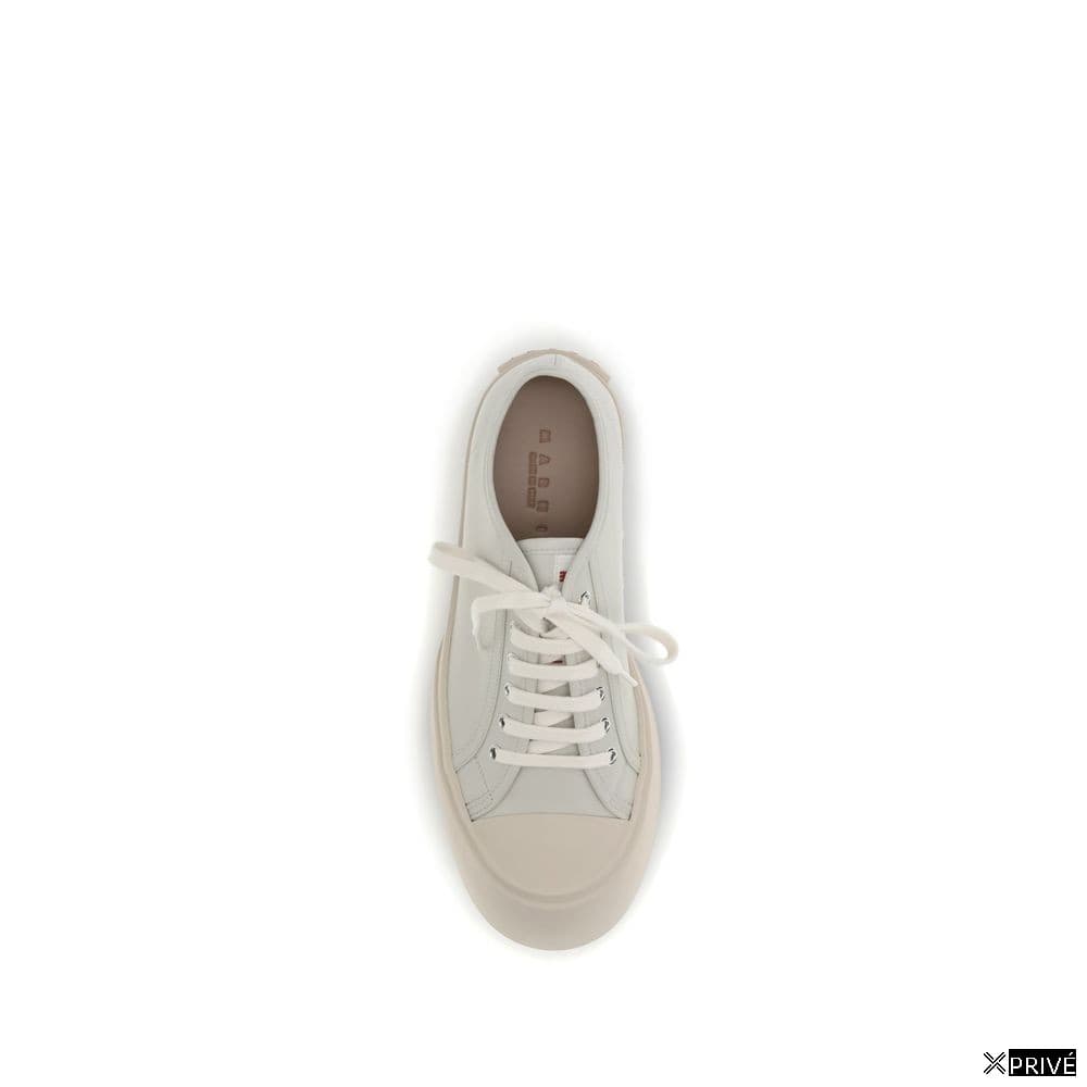 Chaussures de sport blanches — 4