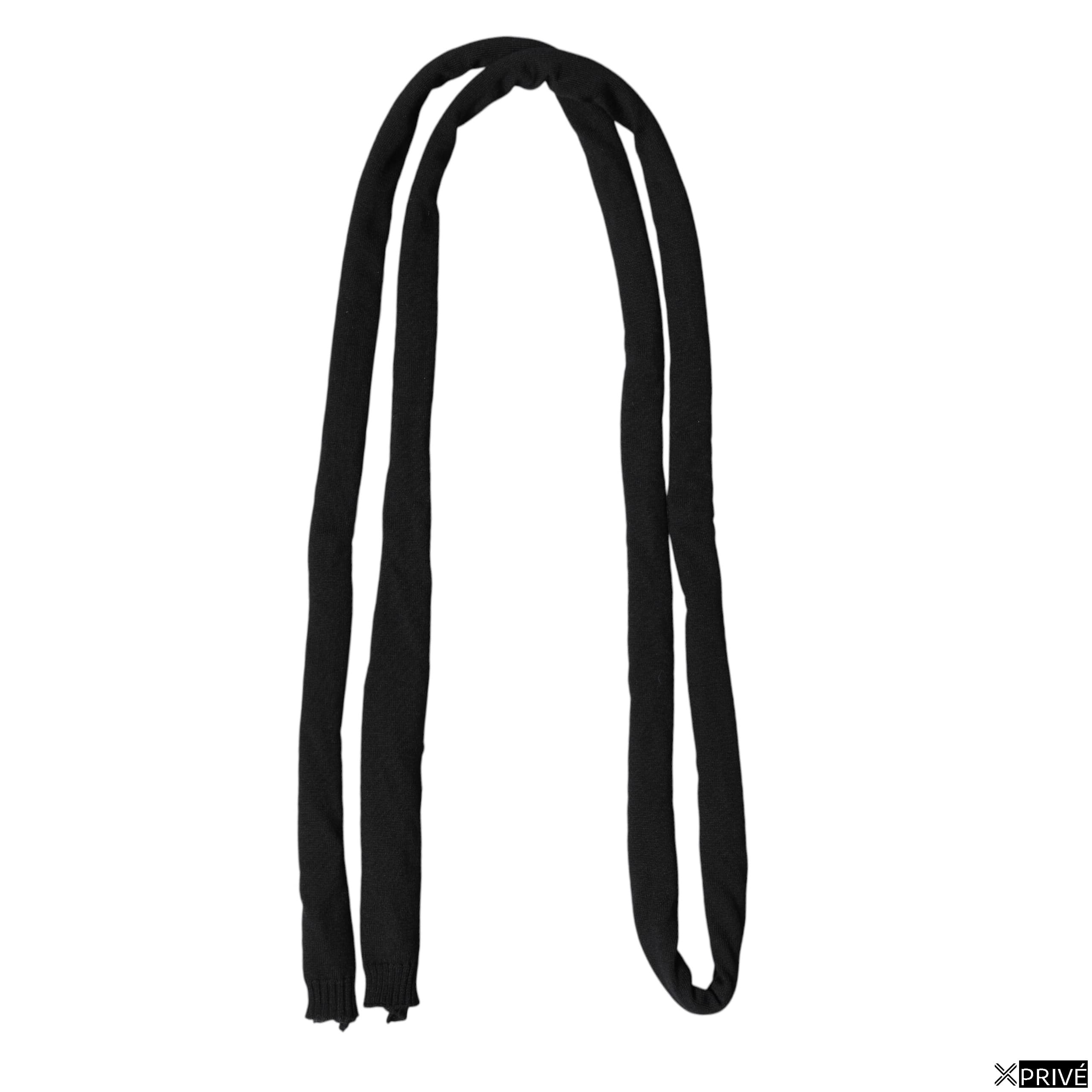 Écharpe noire — 1