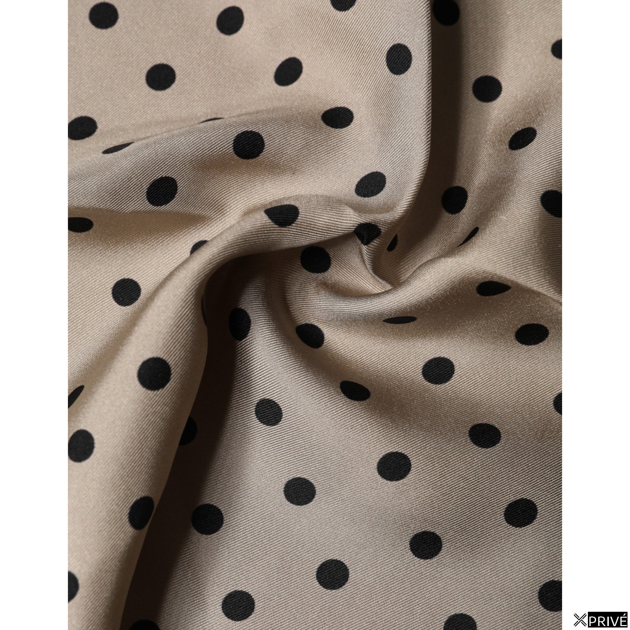 Mouchoir brun — 3