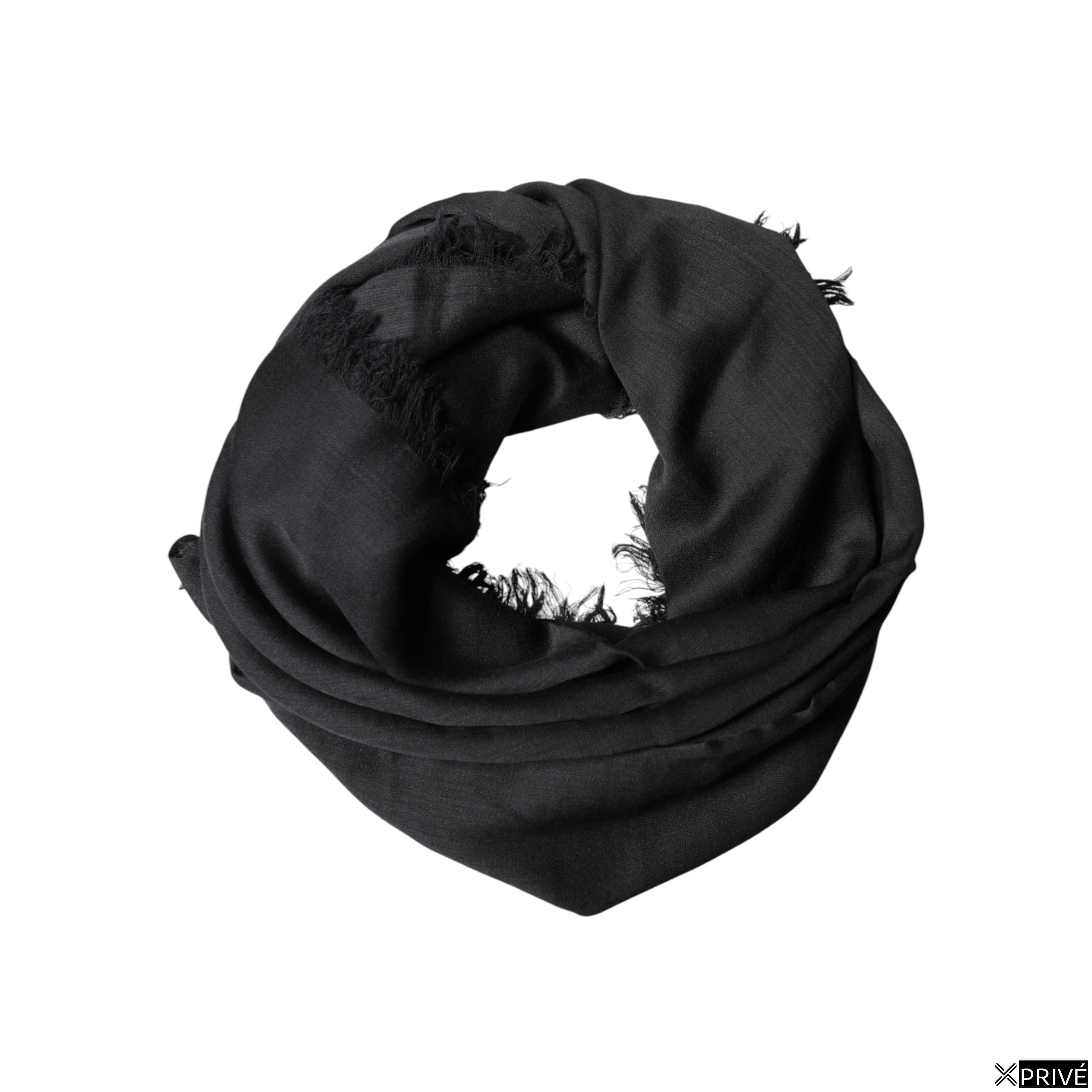 Écharpe noire — 1